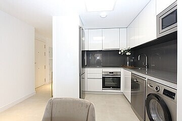 Appartements de luxe de 2 chambres à côté de la plage à calpe in Maisons de Mer