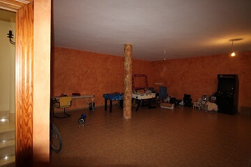 Villa individuelle avec piscine et barbecue dans le centre d'elche in Maisons de Mer