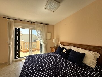 Chalet independiente primera línea de campo de golf con piscina, garaje y magnificas vistas in Maisons de Mer