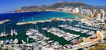 Detached villa in calpe - new build in Maisons de Mer